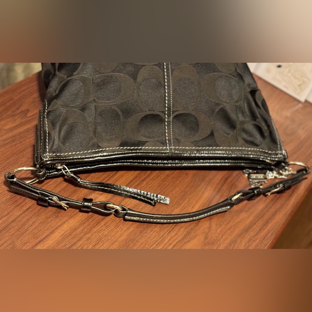 Coach Zoe Large Hobo (Signature Black) EUC - Picture 12 of 14